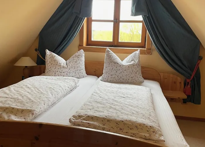 Klausenhof Отель Bornhagen